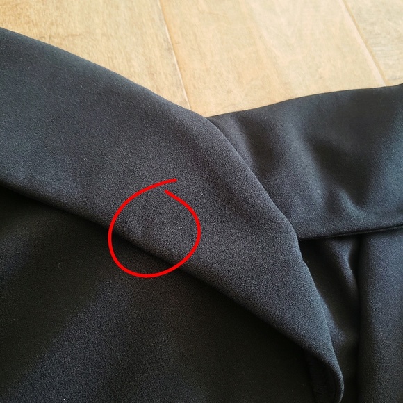 Off the shoulder mermaid gown forever 21 size medium - Picture 8 of 8